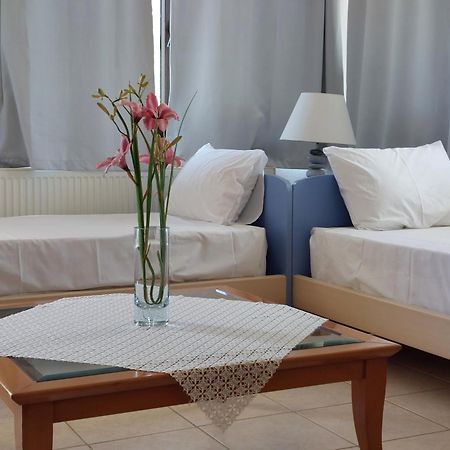 Dora'S House Comfortable Apartment With A Yard And View Pyrgadikia Luaran gambar