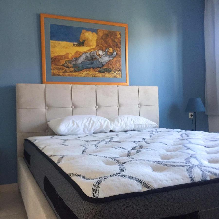 Dora'S House Comfortable Apartment With A Yard And View Pyrgadikia Luaran gambar