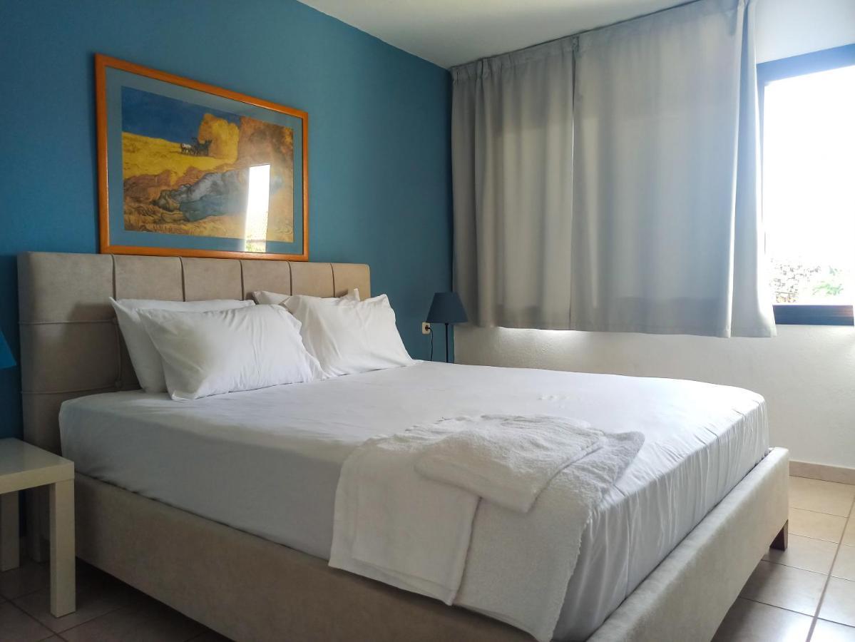 Dora'S House Comfortable Apartment With A Yard And View Pyrgadikia Luaran gambar