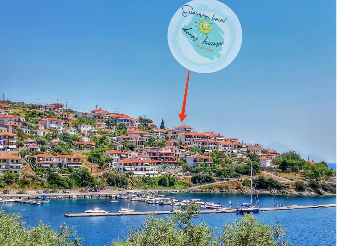 Dora'S House Comfortable Apartment With A Yard And View Pyrgadikia Luaran gambar